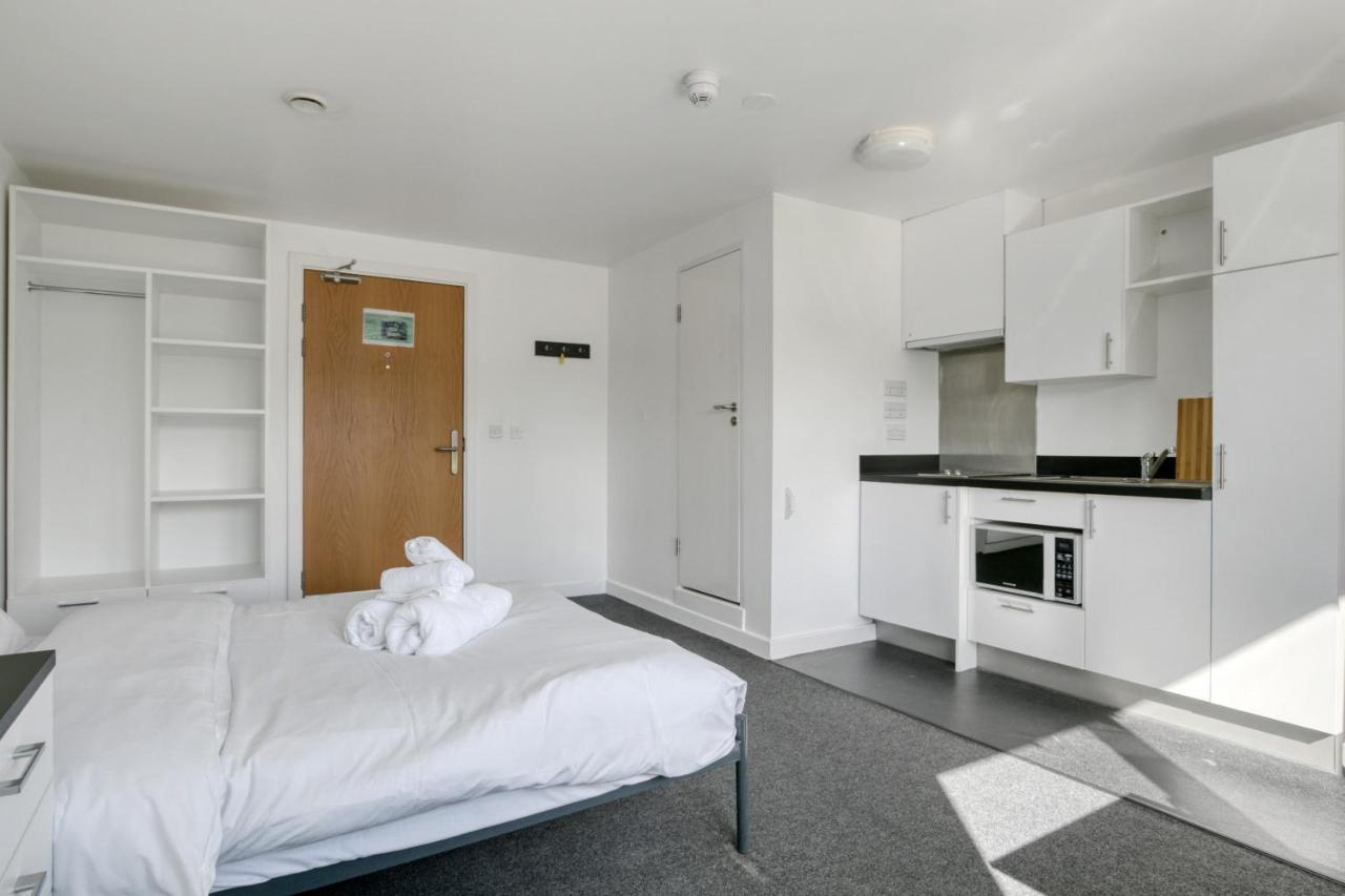 Bright & Central Studio In Luton, Sleeps 2 Luton  Zewnętrze zdjęcie